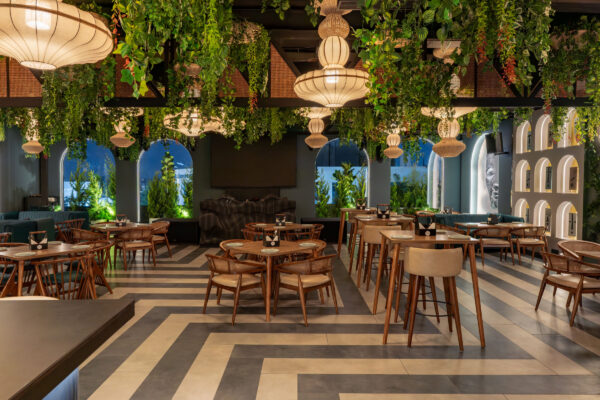 Interior overview photography at BTS Pub Coimbatore